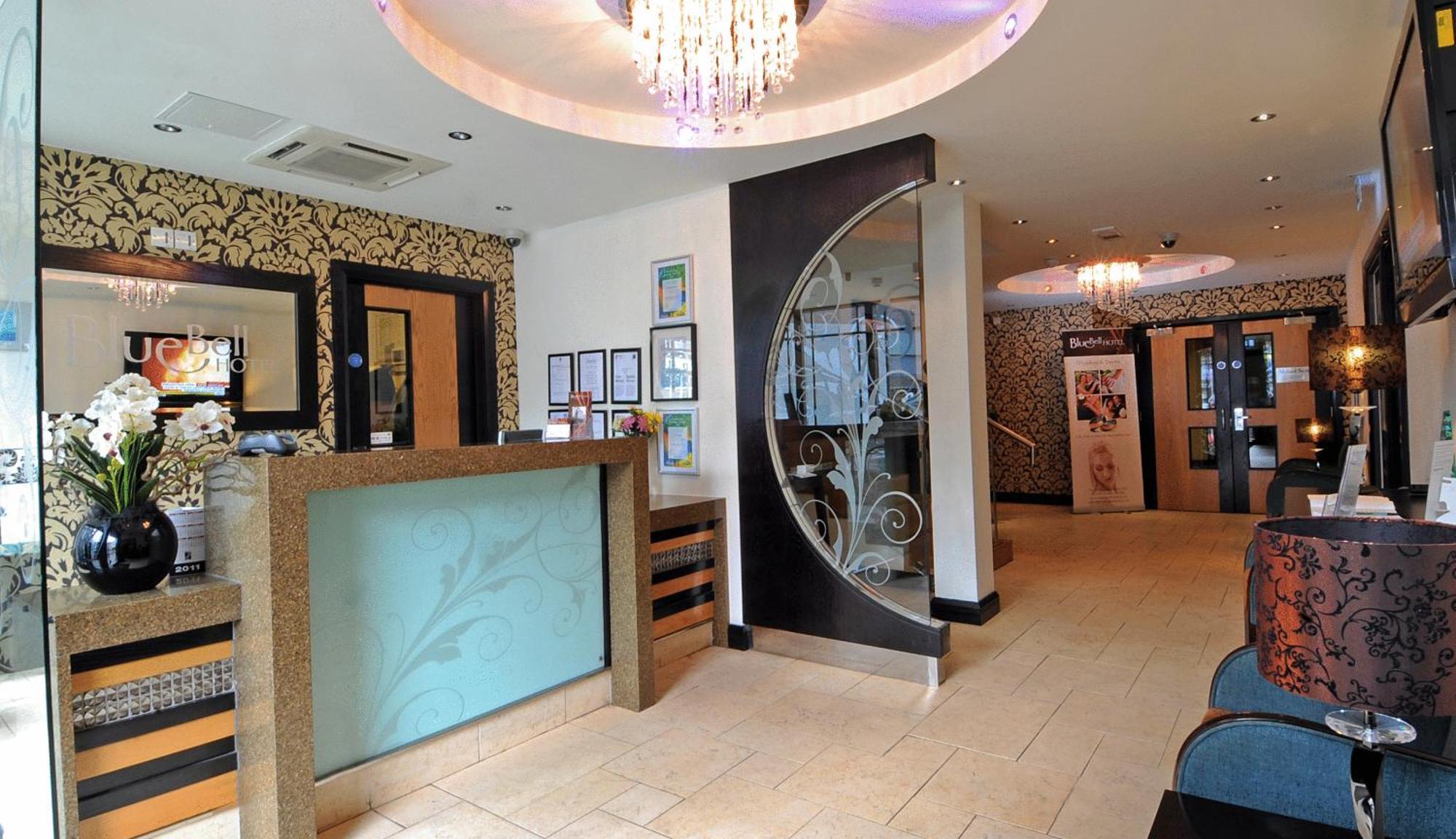 The Bluebell Hotel Нийт Екстериор снимка